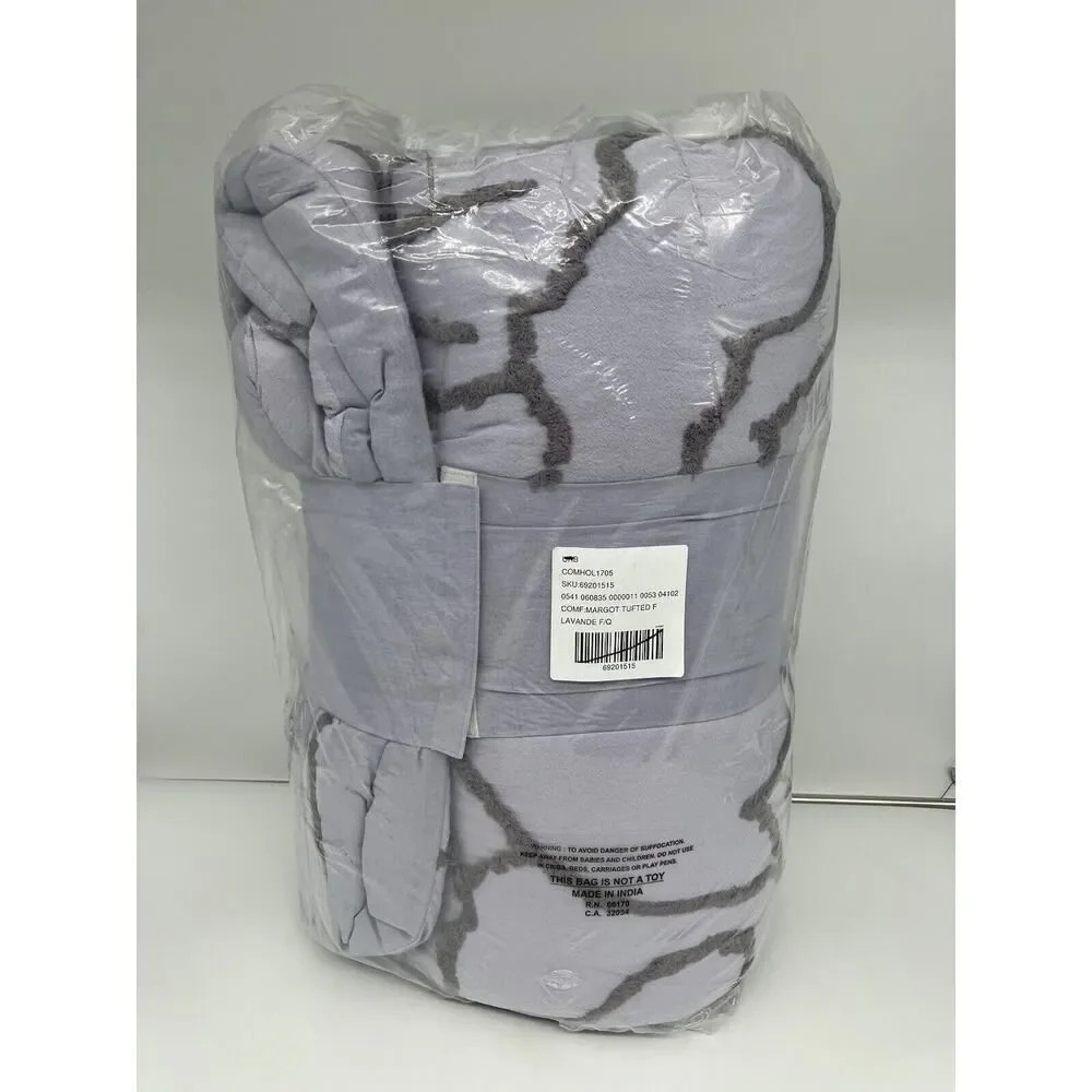 Urban Outfitters Margot Tufted Floral Comforter Lilac Full/Queen